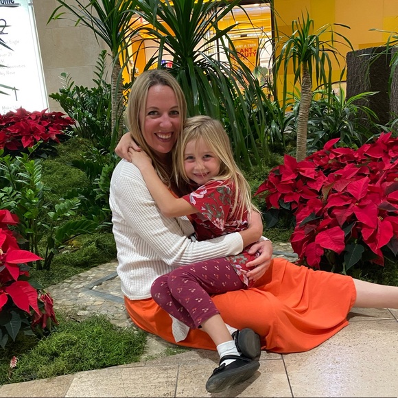 Shopping Addict ๐๐ธ - Picture 4 of 6